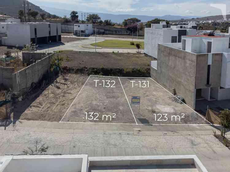 terreno en venta avenida adamar fraccionamiento adamar tlajomulco de zuniga jalisco pWlTrwg